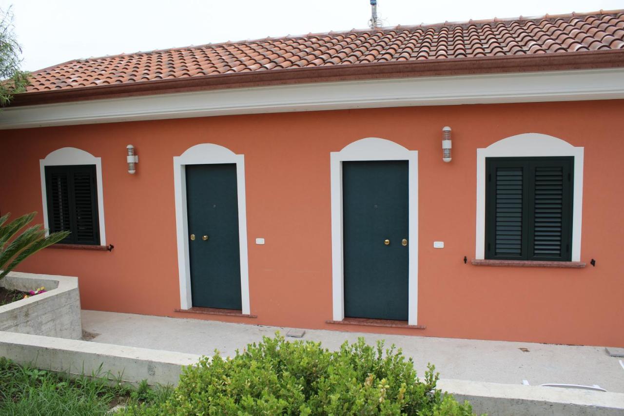 Agriturismo Agri Mediterraneo Capaccio Eksteriør billede
