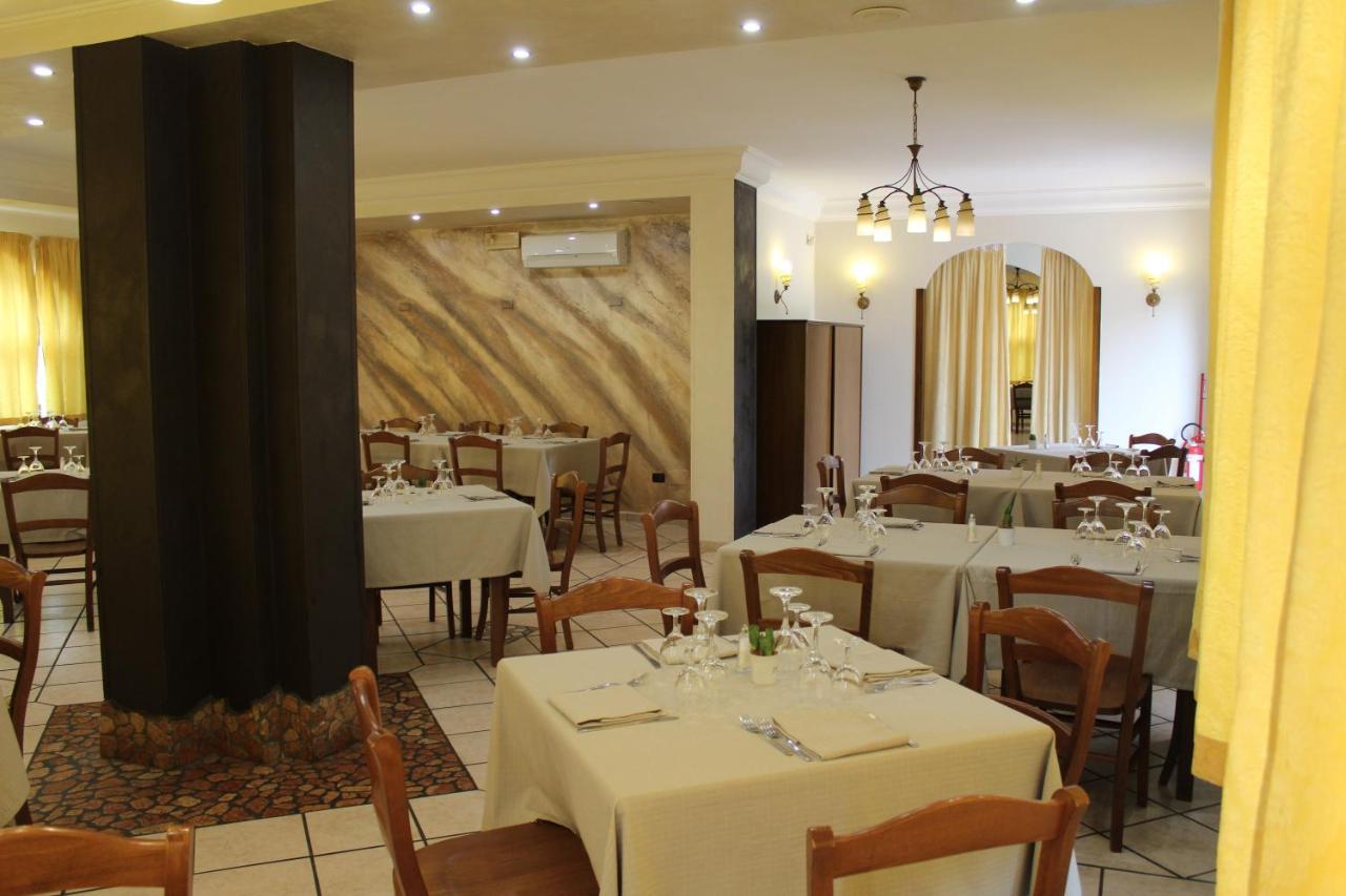 Agriturismo Agri Mediterraneo Capaccio Eksteriør billede