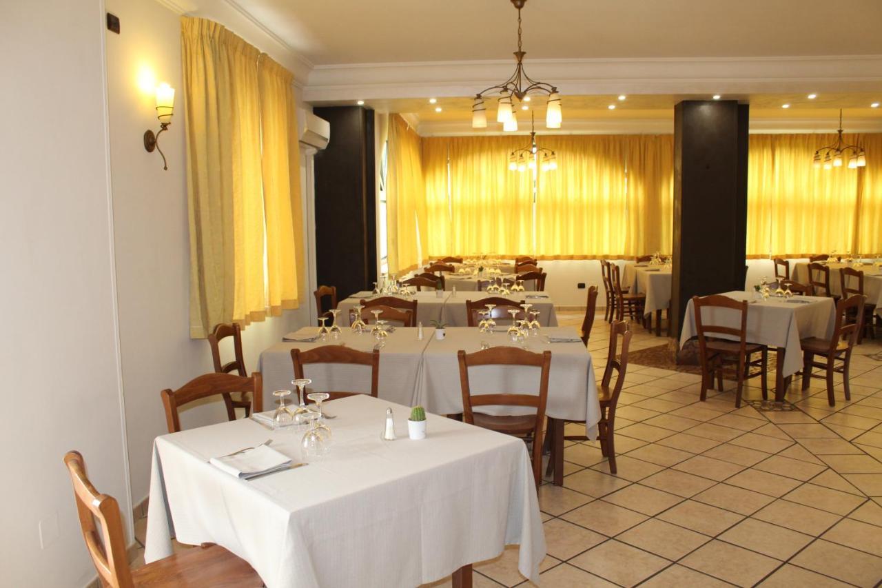 Agriturismo Agri Mediterraneo Capaccio Eksteriør billede