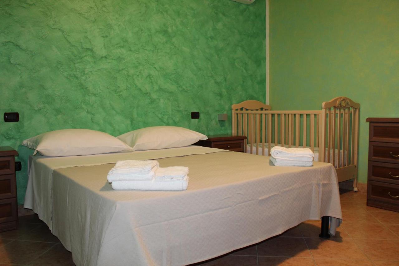 Agriturismo Agri Mediterraneo Capaccio Eksteriør billede