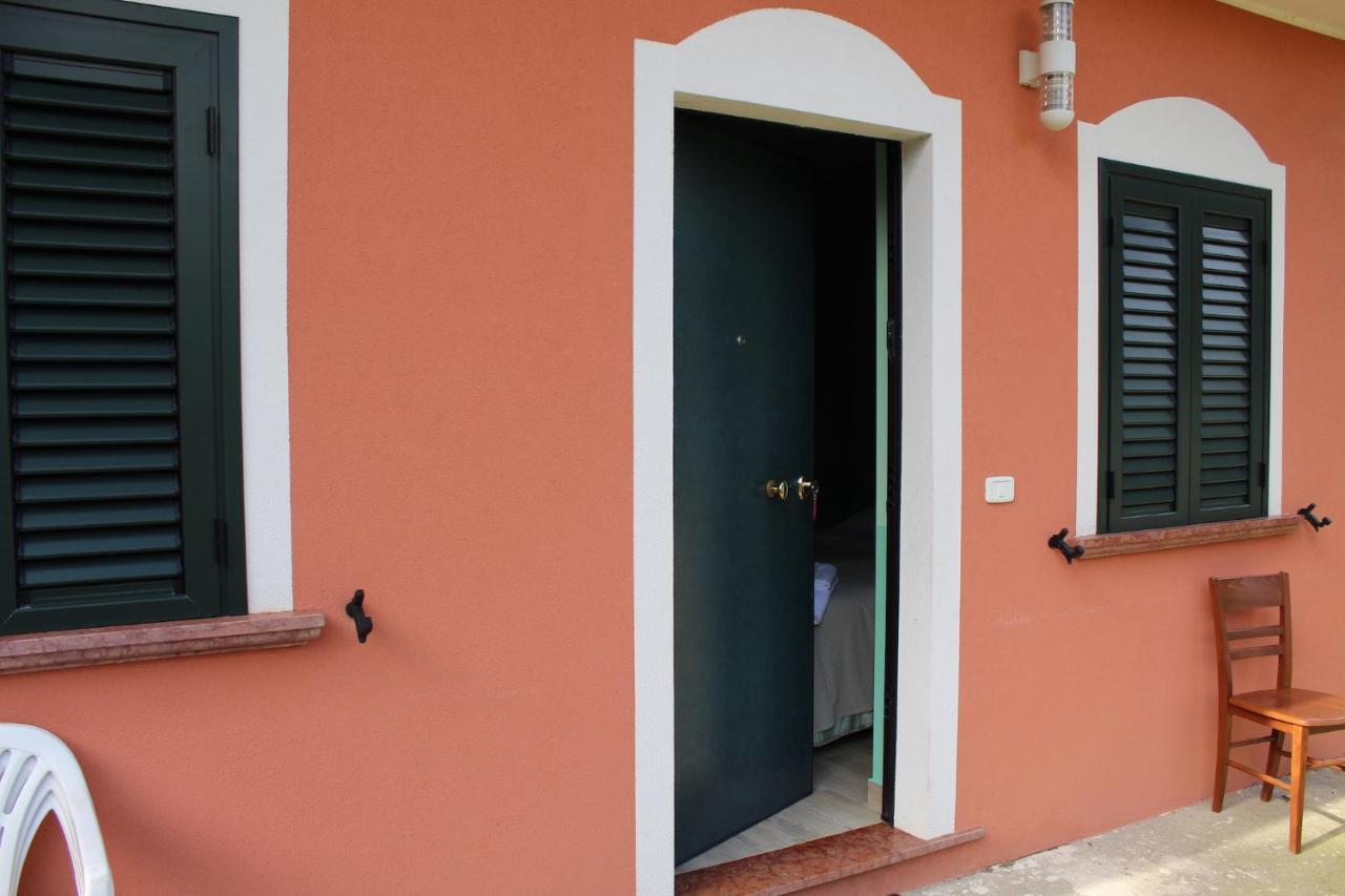 Agriturismo Agri Mediterraneo Capaccio Eksteriør billede